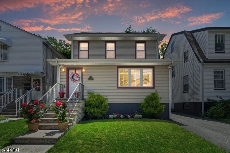56 Essex Ave Maplewood, NJ 07040