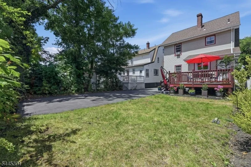56 Essex Ave Maplewood, NJ 07040