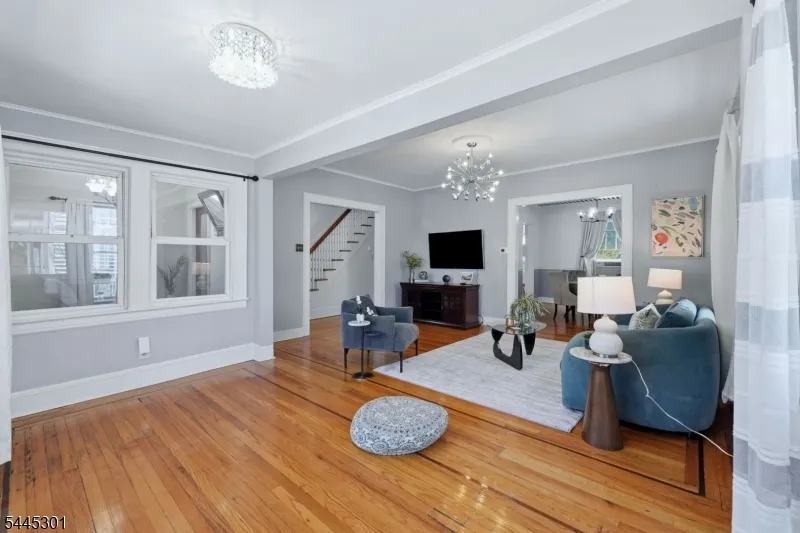 56 Essex Ave Maplewood, NJ 07040
