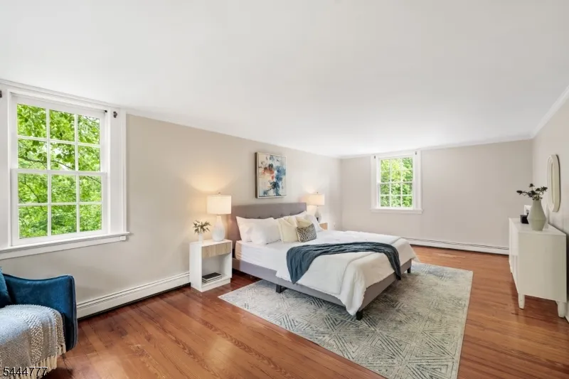 86 Washington St Rocky Hill, NJ 08553