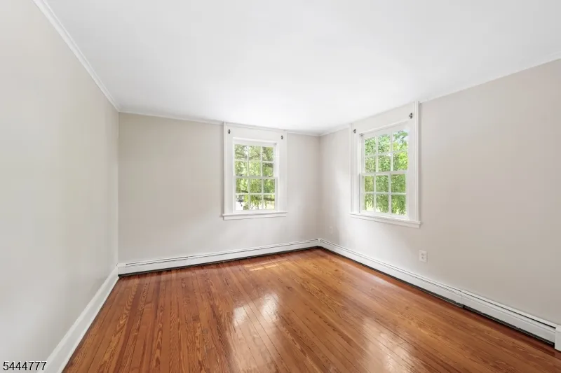 86 Washington St Rocky Hill, NJ 08553