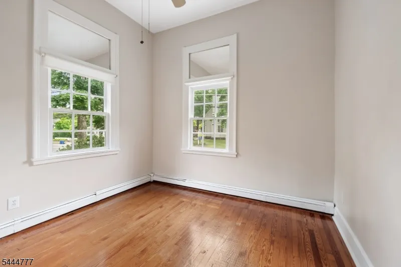 86 Washington St Rocky Hill, NJ 08553