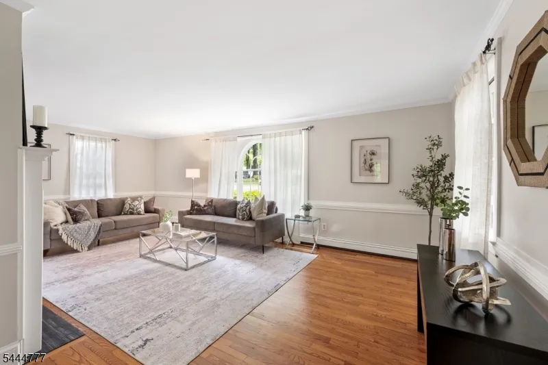 86 Washington St Rocky Hill, NJ 08553