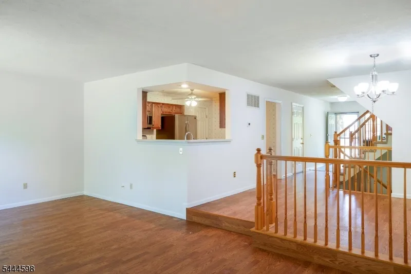 53 Castleton Rd Montgomery, NJ 08540