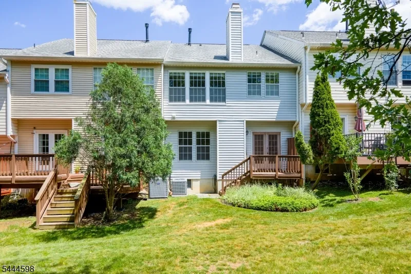 53 Castleton Rd Montgomery, NJ 08540