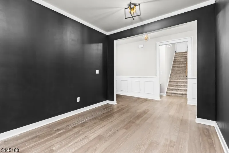 18 Mountain View Ln Mansfield, NJ 07865