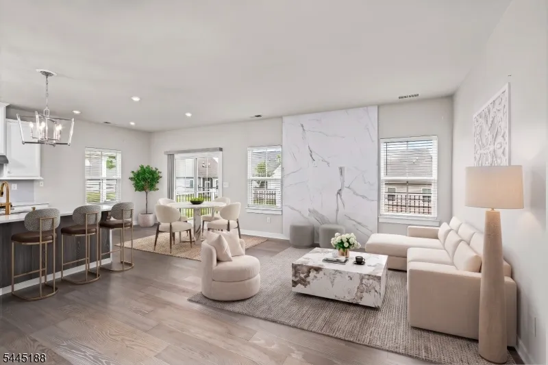 18 Mountain View Ln Mansfield, NJ 07865