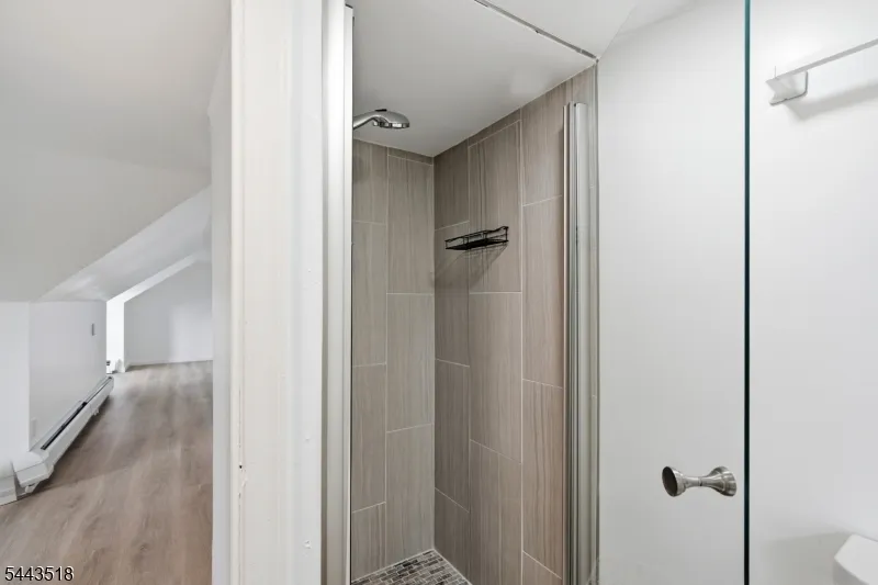255 E Shore Trl Sparta, NJ 07871