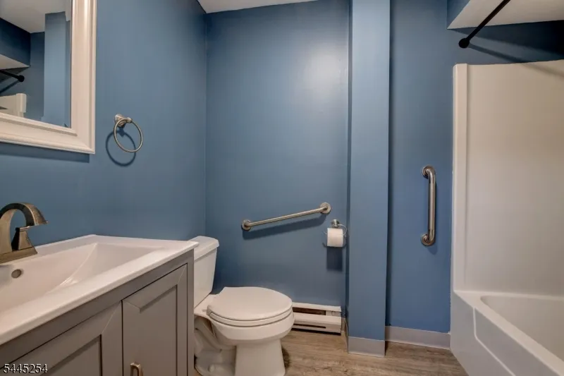 520 Turnpike C221 #221 Unit 221 Pequannock, NJ 07444