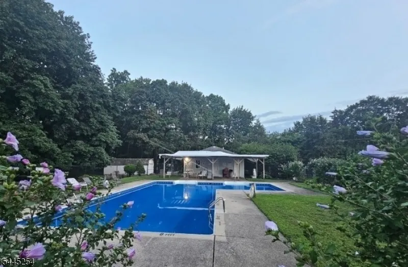 520 Turnpike C221 #221 Unit 221 Pequannock, NJ 07444
