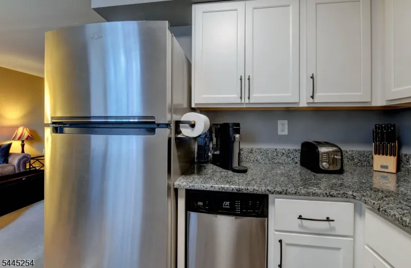 520 Turnpike C221 #221 Unit 221 Pequannock, NJ 07444