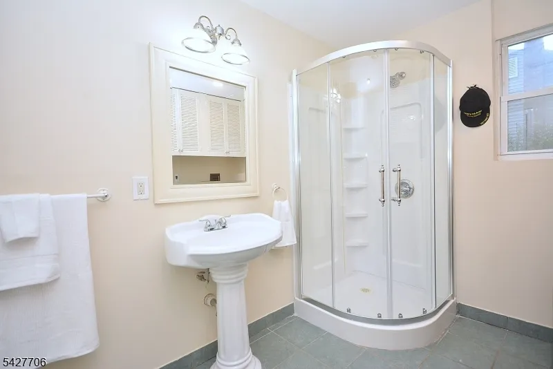 1436 Coolidge St Plainfield City, NJ 07062