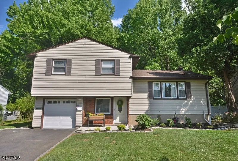 1436 Coolidge St Plainfield City, NJ 07062