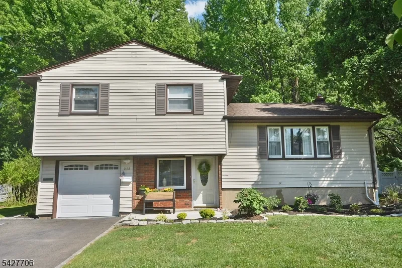 1436 Coolidge St Plainfield City, NJ 07062