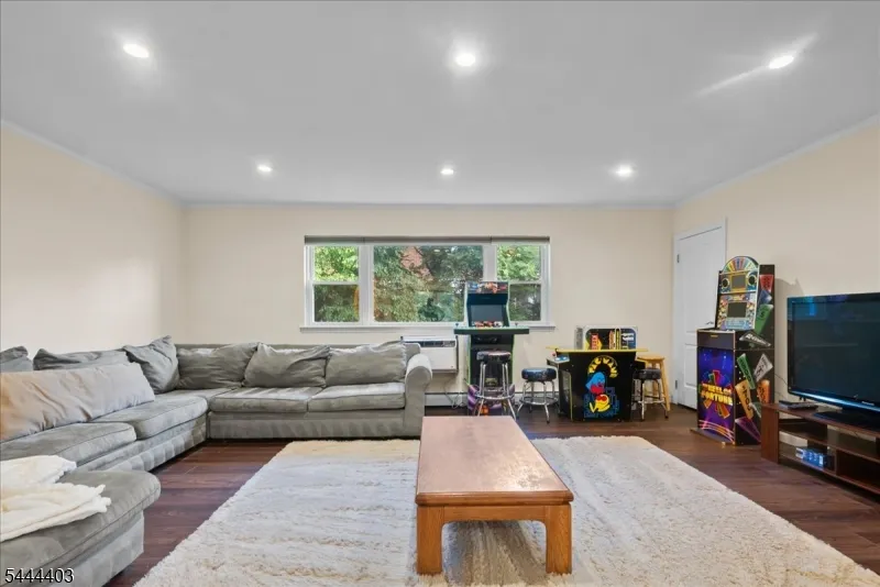 2467 State Route 10 #3B Unit 3B Parsippany-Troy Hills, NJ 07950