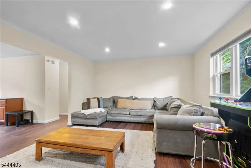 2467 State Route 10 #3B Unit 3B Parsippany-Troy Hills, NJ 07950