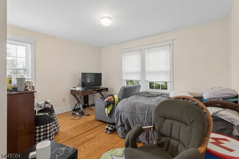 42 S State St Vineland City, NJ 08360