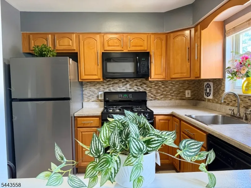 2467 State Rt10 BLDG 14-1B #1B Unit 1B Parsippany-Troy Hills, NJ 07950