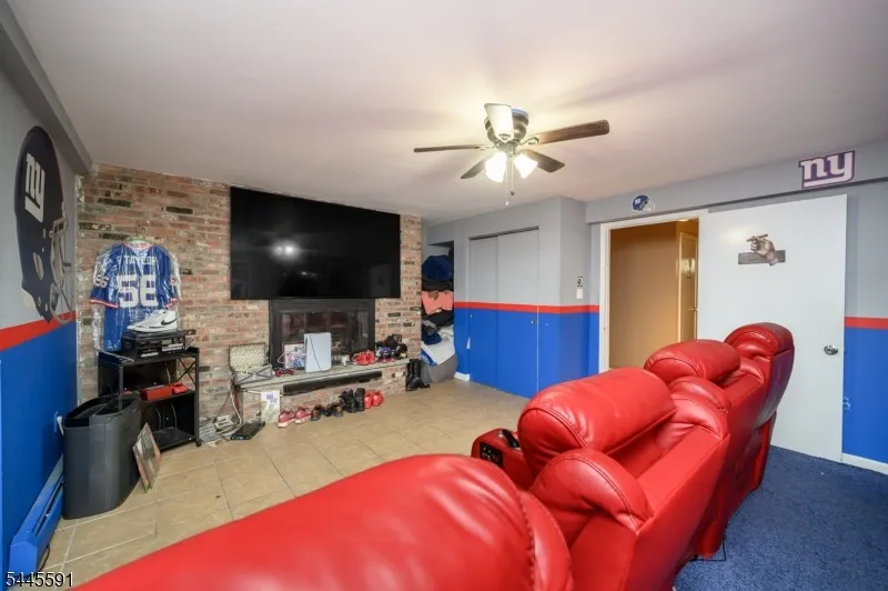 1 Lewis St Haledon, NJ 07508