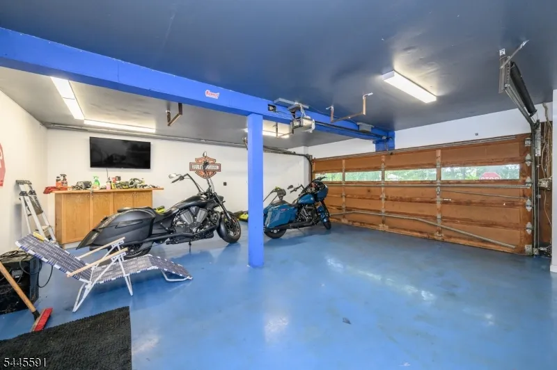 1 Lewis St Haledon, NJ 07508