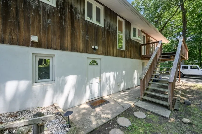 1 Lewis St Haledon, NJ 07508