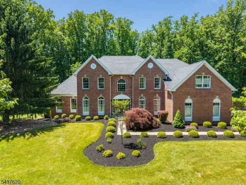12 Wyckoff Rd