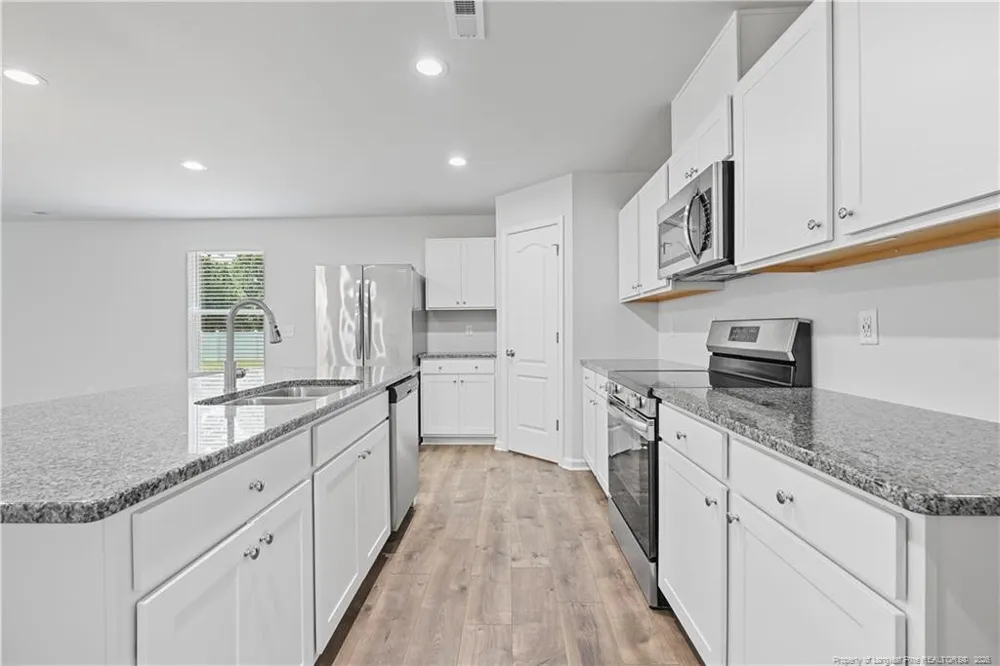 250 Melbourne Drive Raeford, NC 28376
