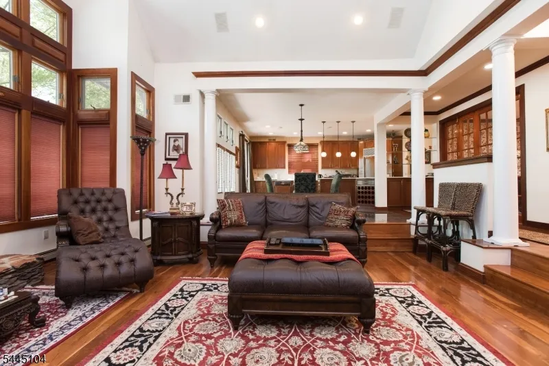 203 Rock Road W Green Brook, NJ 08812