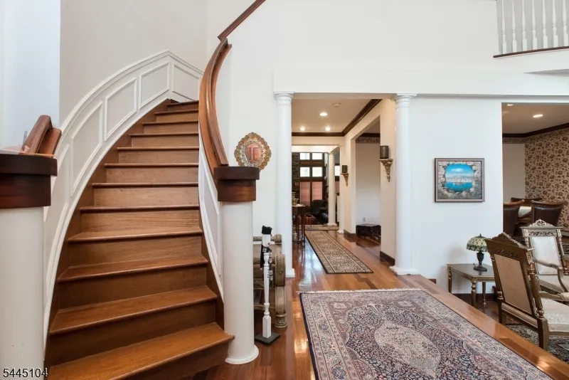 203 Rock Road W Green Brook, NJ 08812