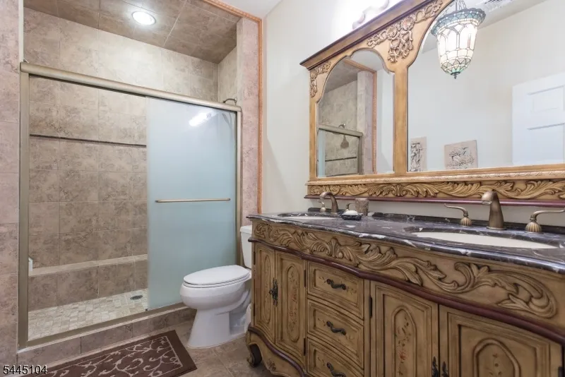 203 Rock Road W Green Brook, NJ 08812