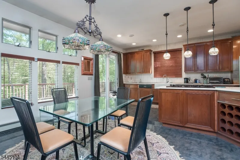 203 Rock Road W Green Brook, NJ 08812