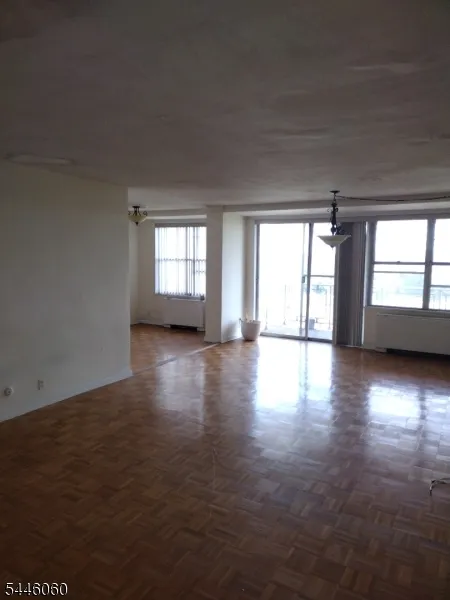 301 Beech St #7E Unit 7E Hackensack City, NJ 07601