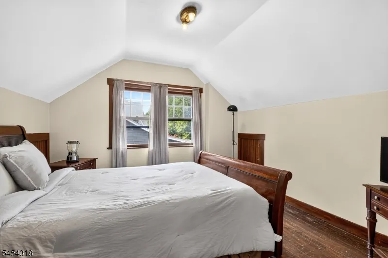 12 Lancaster Ave Maplewood, NJ 07040