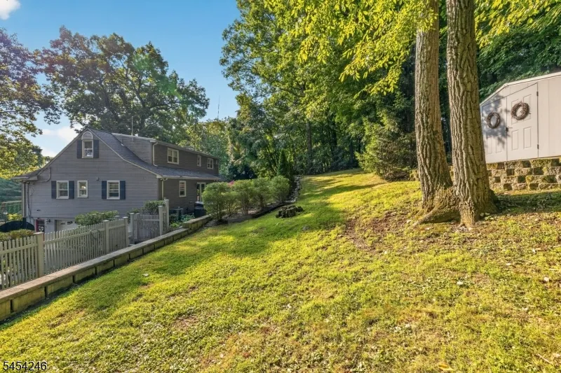 108 Chestnut Ter Rockaway, NJ 07866