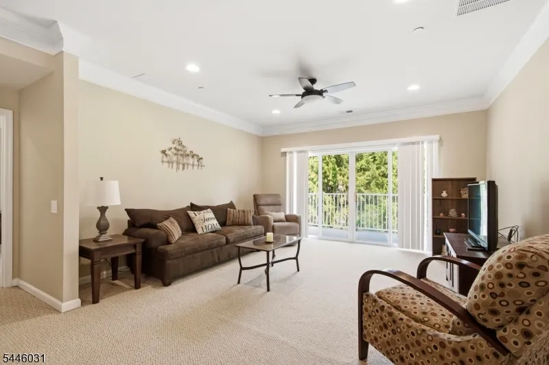 2205 Conrad Way #2205 Unit 2205 Franklin, NJ 08873