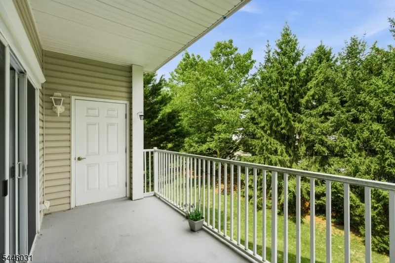 2205 Conrad Way #2205 Unit 2205 Franklin, NJ 08873