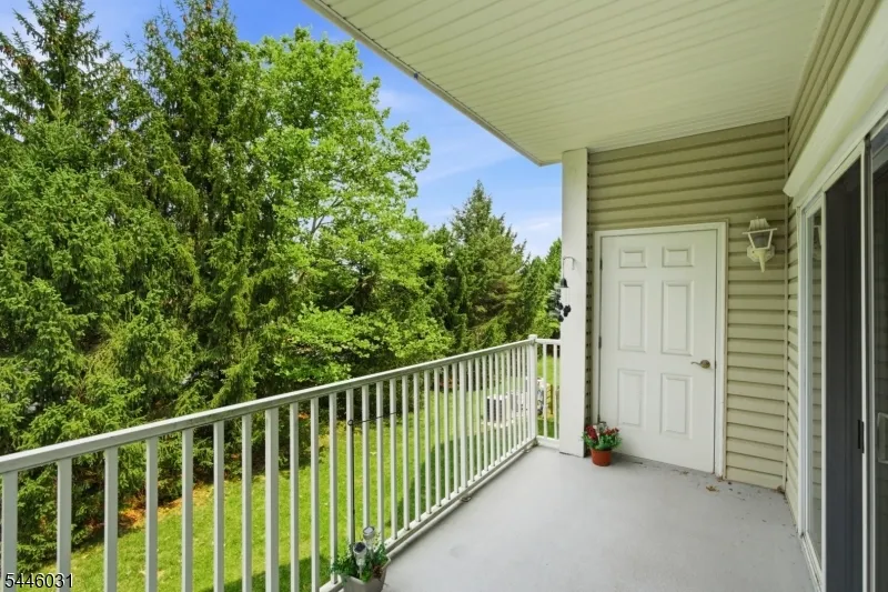 2205 Conrad Way #2205 Unit 2205 Franklin, NJ 08873