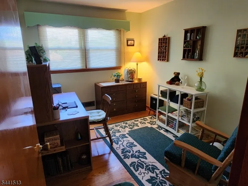 615 Ashland Rd Middlesex, NJ 08846