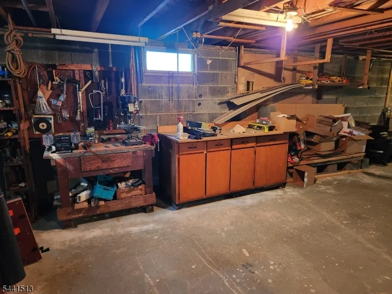 615 Ashland Rd Middlesex, NJ 08846