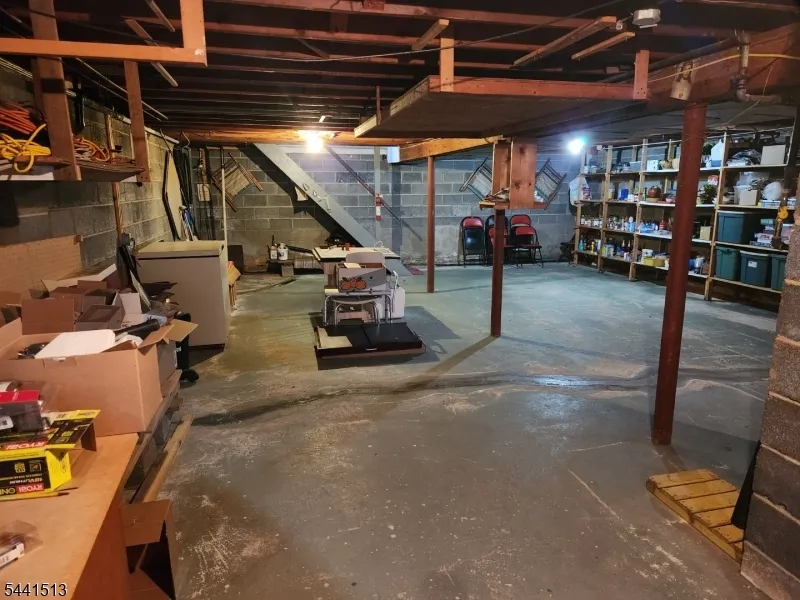 615 Ashland Rd Middlesex, NJ 08846