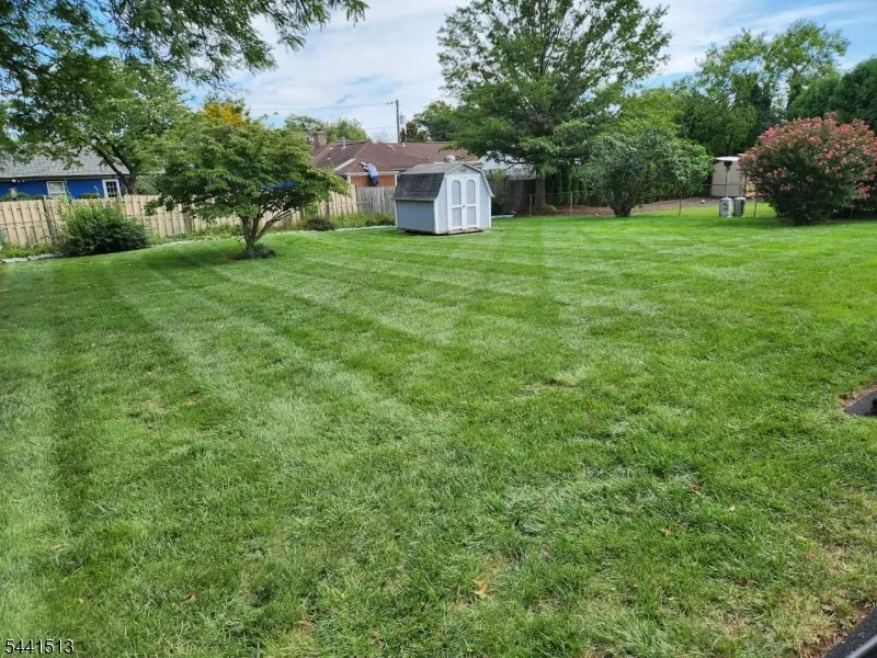 615 Ashland Rd Middlesex, NJ 08846