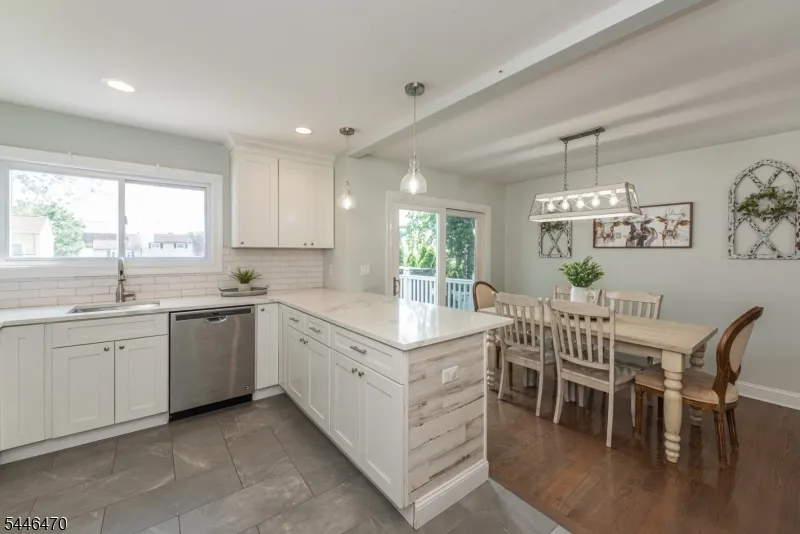 67 Pinho Ave Carteret, NJ 07008