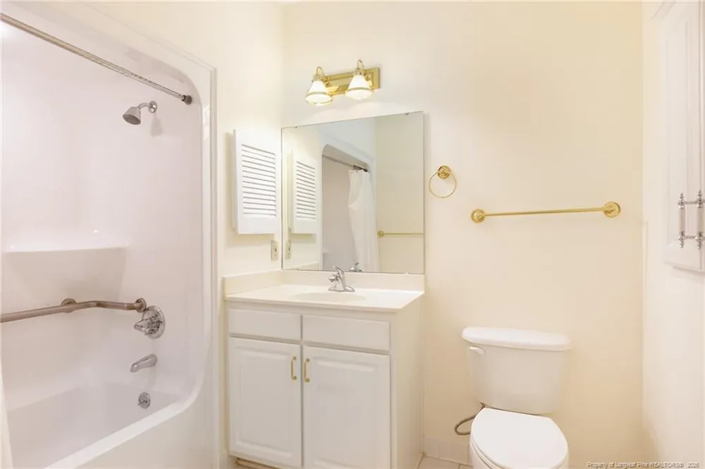 1919 Fordham Drive #312 Fayetteville, NC 28304