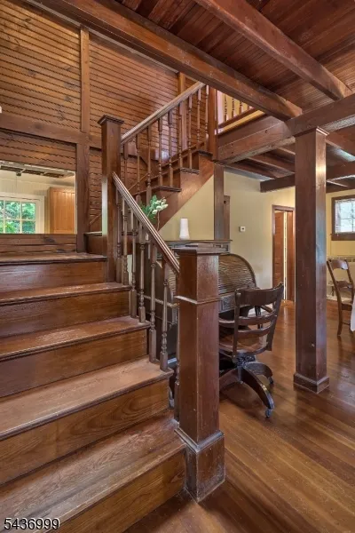 114 Lakeside Dr Liberty, NJ 07823
