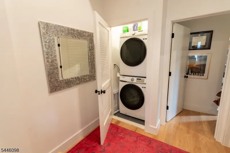 20 Westervelt Pl #2F Unit 2F Jersey City, NJ 07304
