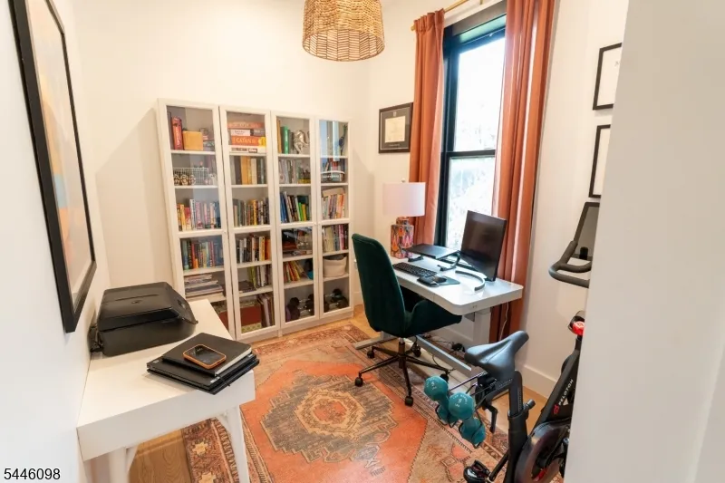 20 Westervelt Pl #2F Unit 2F Jersey City, NJ 07304
