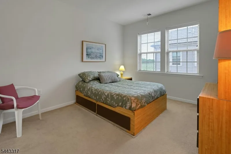 73 Robeson St Somerville, NJ 08876