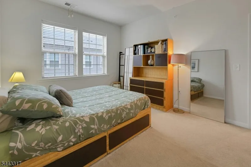 73 Robeson St Somerville, NJ 08876