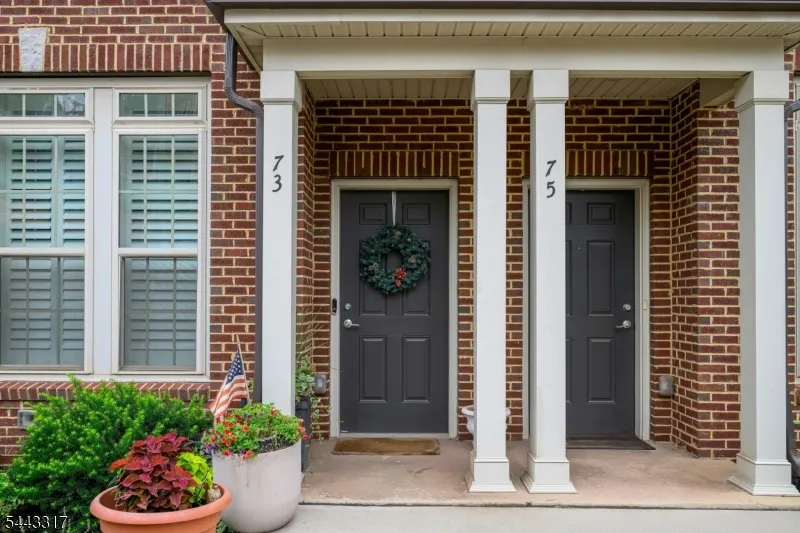 73 Robeson St Somerville, NJ 08876