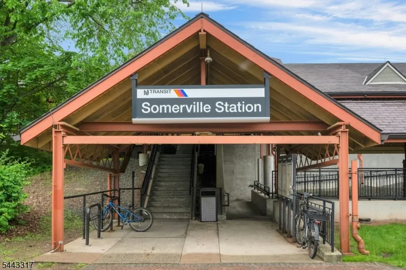 73 Robeson St Somerville, NJ 08876